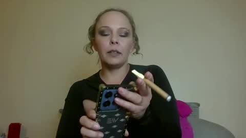 nikkibae6933 online show from February 4, 12:13 am