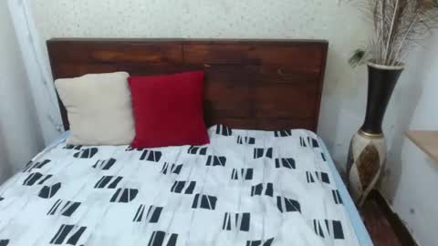 NikkieMilky online show from February 28, 5:26 am