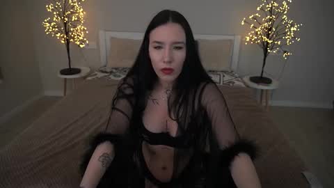 Nikki online show from November 5, 7:52 pm