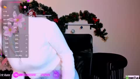 Snapshot of nikol_kitt chatting on December 25, 7:56 pm Little Niko  Help me reach my goals online show from December 25, 7:56 pm