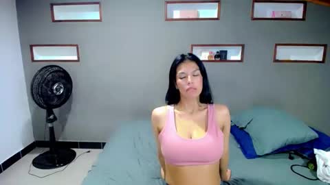 nila online show from January 23, 11:59 pm