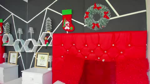 Nina online show from December 30, 3:47 am