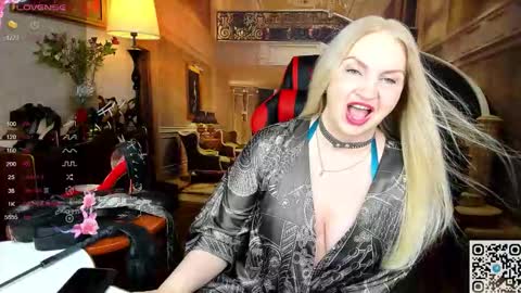 Nina online show from March 22, 9:43 pm