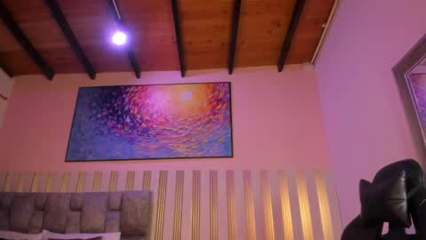 nina_glow_ online show from April 17, 11:34 am