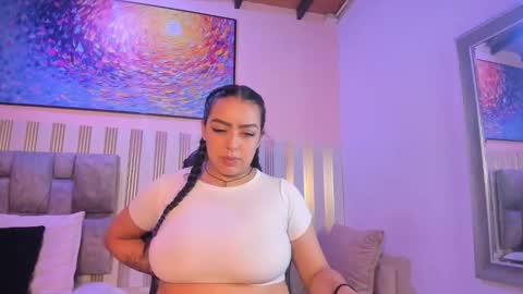 nina_glow_ online show from March 20, 11:48 am