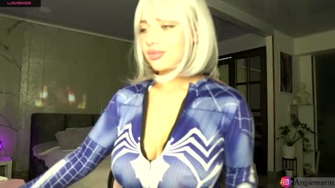 Snapshot of nina_mon chatting on March 8, 3:59 am Angie online show from March 8, 3:59 am