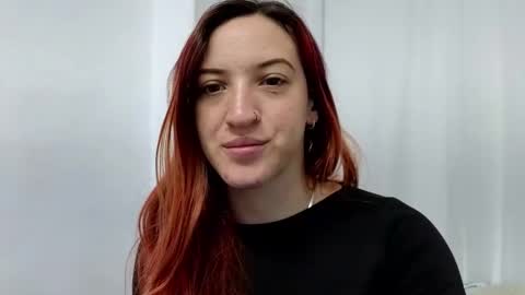 Ninaa fox online show from February 8, 3:21 pm