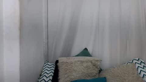 Ninaa fox online show from March 12, 4:24 pm