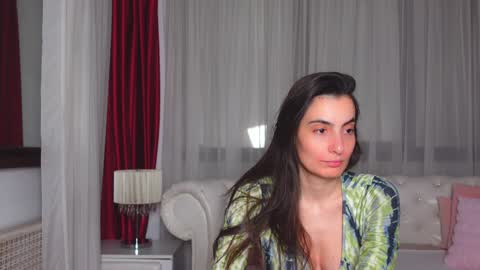 NinaCrystal online show from February 4, 6:36 am