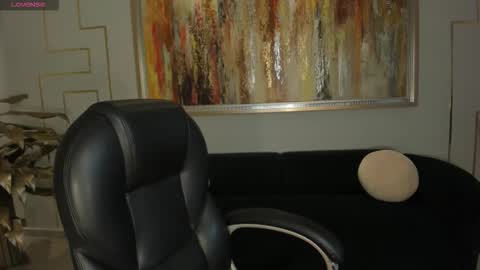  Nina  online show from February 16, 6:52 pm