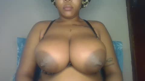 sexy niney online show from March 25, 8:39 am