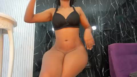 nini_beyker online show from October 13, 5:48 pm