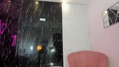 nini_beyker online show from March 5, 12:12 pm