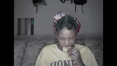 nyx online show from April 19, 2:22 am