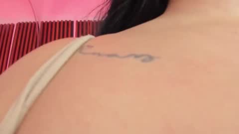 noa_perez9 online show from January 9, 6:45 pm