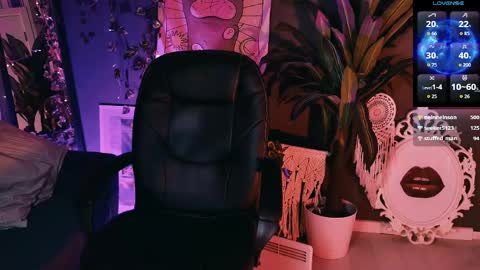 REAL name LiaDM are always open online show from April 16, 9:39 pm