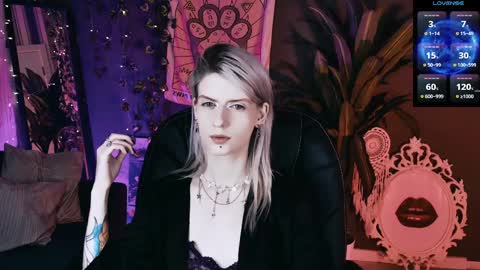 REAL name LiaDM are always open online show from April 8, 1:13 pm