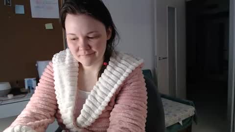 nodarell online show from March 7, 5:03 am