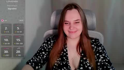 noir_ember_ online show from July 27, 4:26 pm