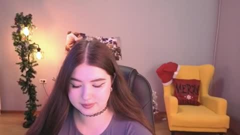 noirwhisper online show from December 14, 8:25 pm