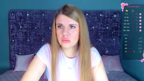 Nora online show from February 22, 2:12 am