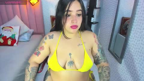 noraloux1 online show from December 22, 12:30 pm