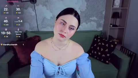 Nora online show from April 11, 9:18 pm