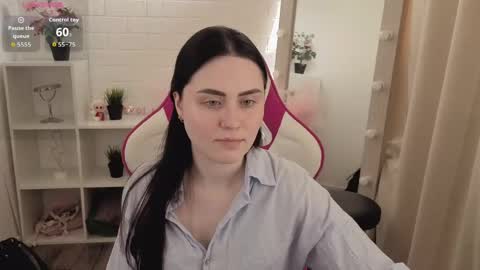 Nora online show from April 13, 5:31 am