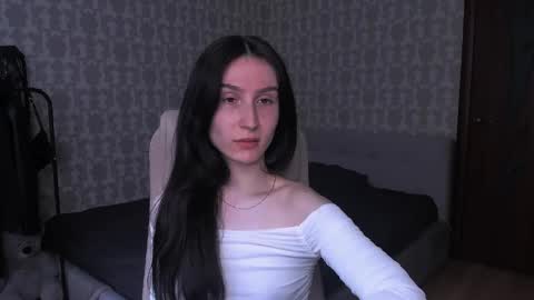 Hazel online show from May 17, 3:22 pm