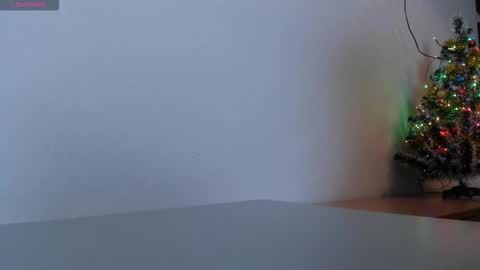 NORA online show from January 14, 2:11 pm