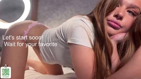 notecarret online show from December 19, 8:12 pm