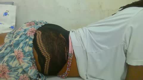 notoy1 online show from October 6, 11:53 pm