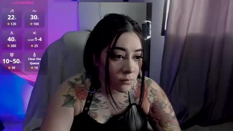  s online show from October 23, 6:58 pm