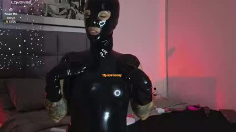 Snapshot of novafet chatting on October 15, 12:35 am nova online show from October 15, 12:35 am