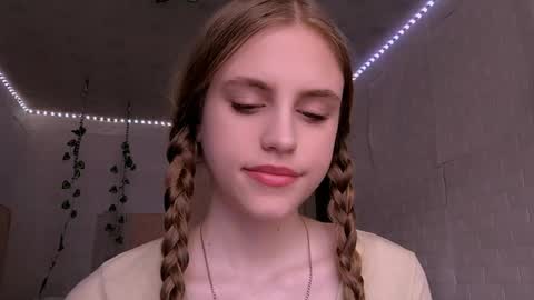 Mia Blake online show from April 20, 12:30 pm