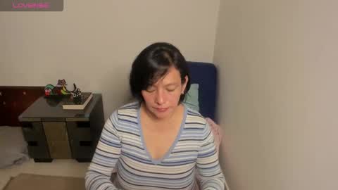 nuit_rose online show from September 14, 2:42 am