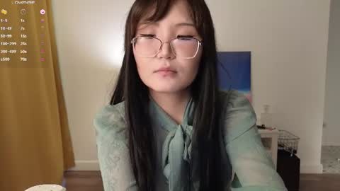 Erica online show from July 3, 2:28 am