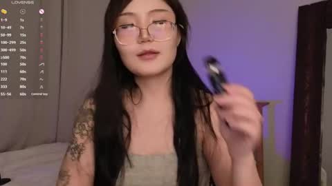 Erica online show from June 24, 3:27 am