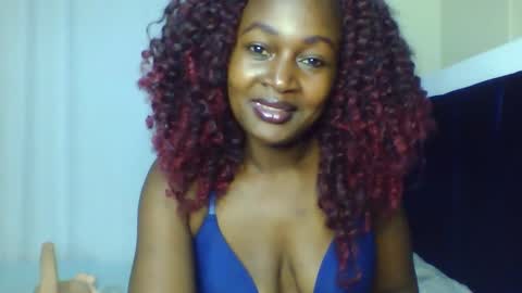 nutgal online show from December 20, 4:55 pm