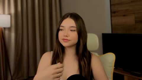 Rachel online show from June 9, 7:13 pm