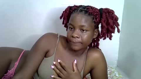 Shalvin online show from February 3, 9:51 pm