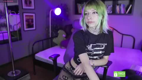 Nyx Doll online show from April 15, 4:24 am