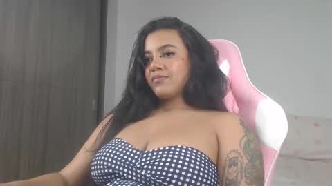 Vale online show from April 21, 2:51 am