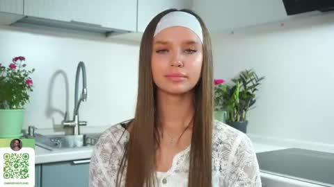 molly in da love online show from June 12, 3:09 pm