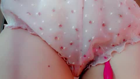 Milly online show from June 8, 3:18 am