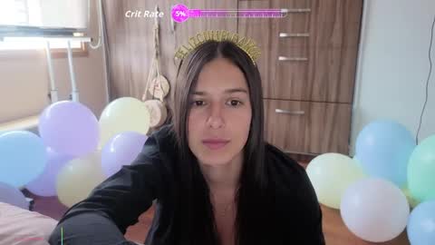 ohanna_ online show from April 6, 6:42 pm