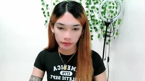 LIAN online show from November 2, 6:11 pm