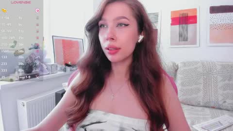 Light  online show from June 5, 6:52 am