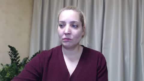 Mari online show from March 4, 5:24 pm