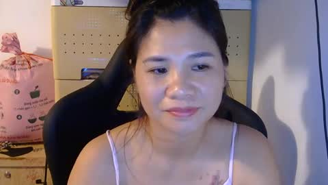 oinjer09 online show from June 26, 6:58 am
